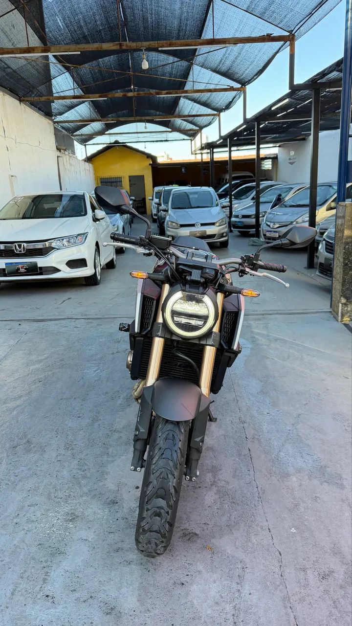 CB650R 2023 - Foto 2