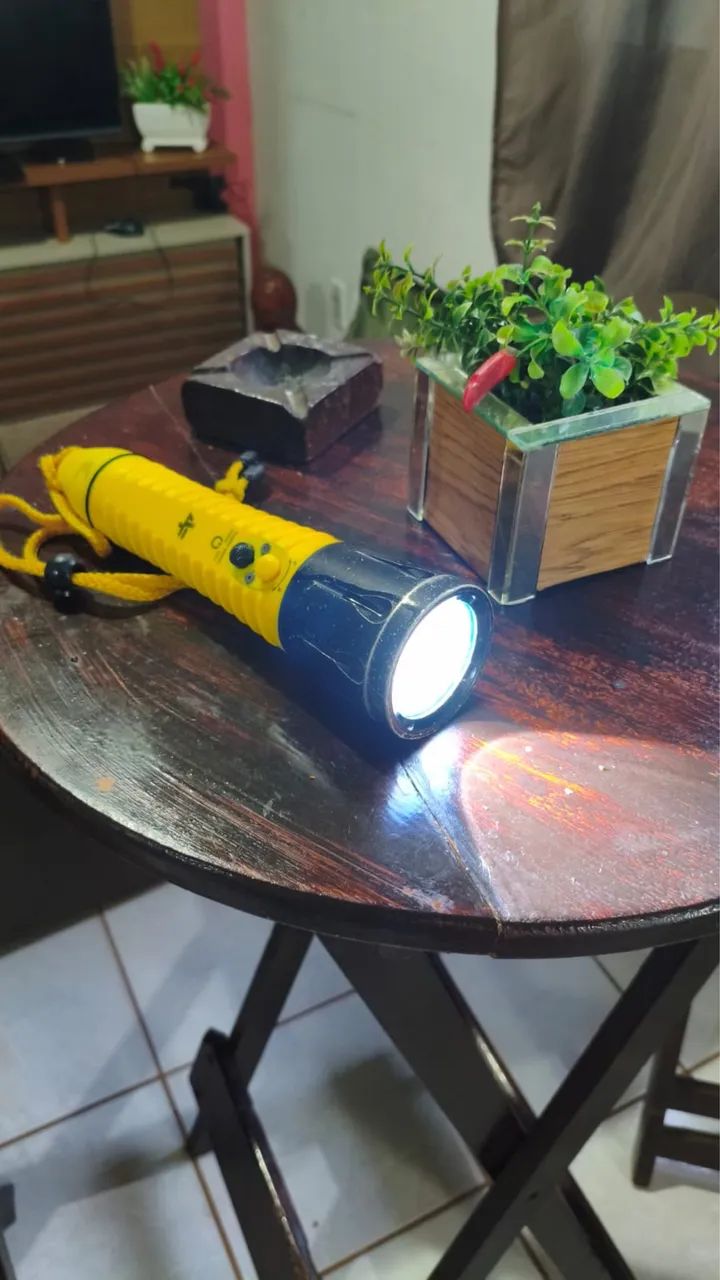 Vendo lanterna subaquática albatroz SDQ 33 e SDQ 34 - Foto 2