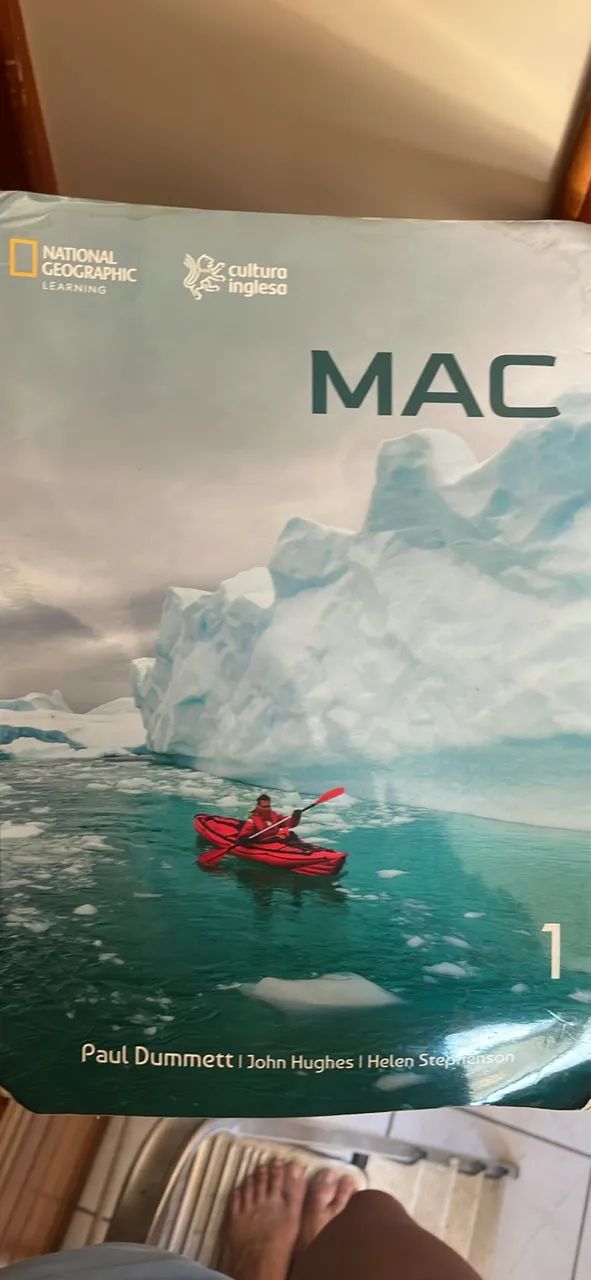 Vendo livro CULTURA INGLESA AMPLIFY 1, AMPLIFY 2 e MAC 1. CADA UNIDADE 150,00  - Foto 2