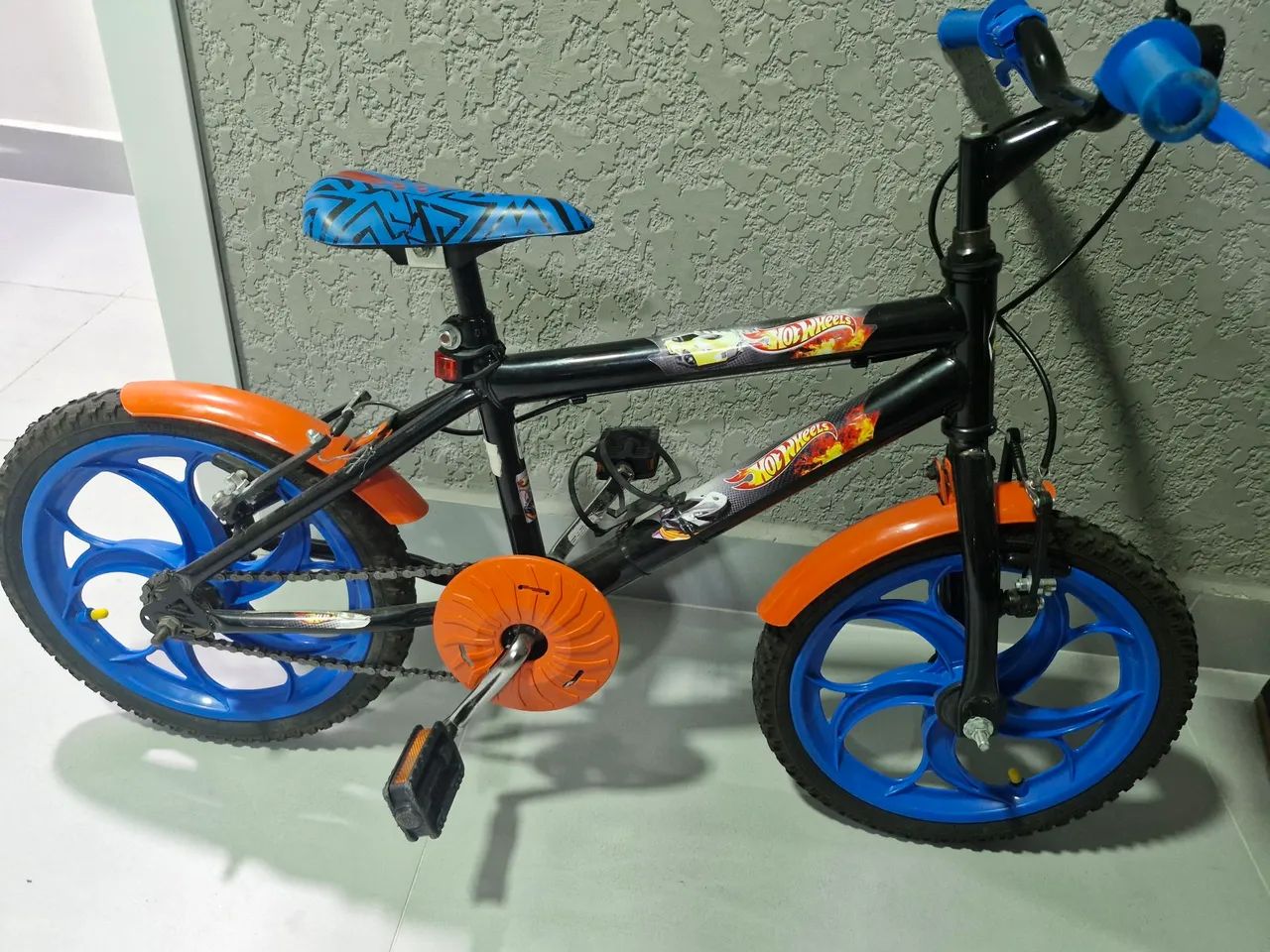 Bicicleta Infantil aro 16 HotWheels