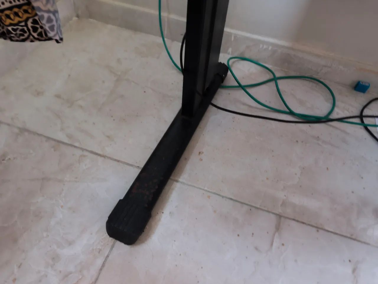 Escrivaninha usada - Foto 5