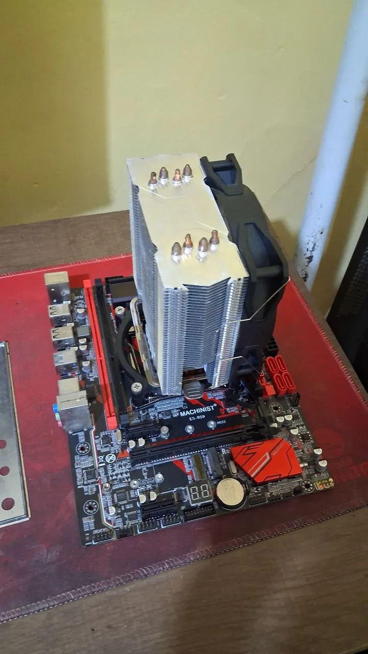 Kit Xeon - E5-2680v4 - 8gb ram - Air Cooler - Foto 3