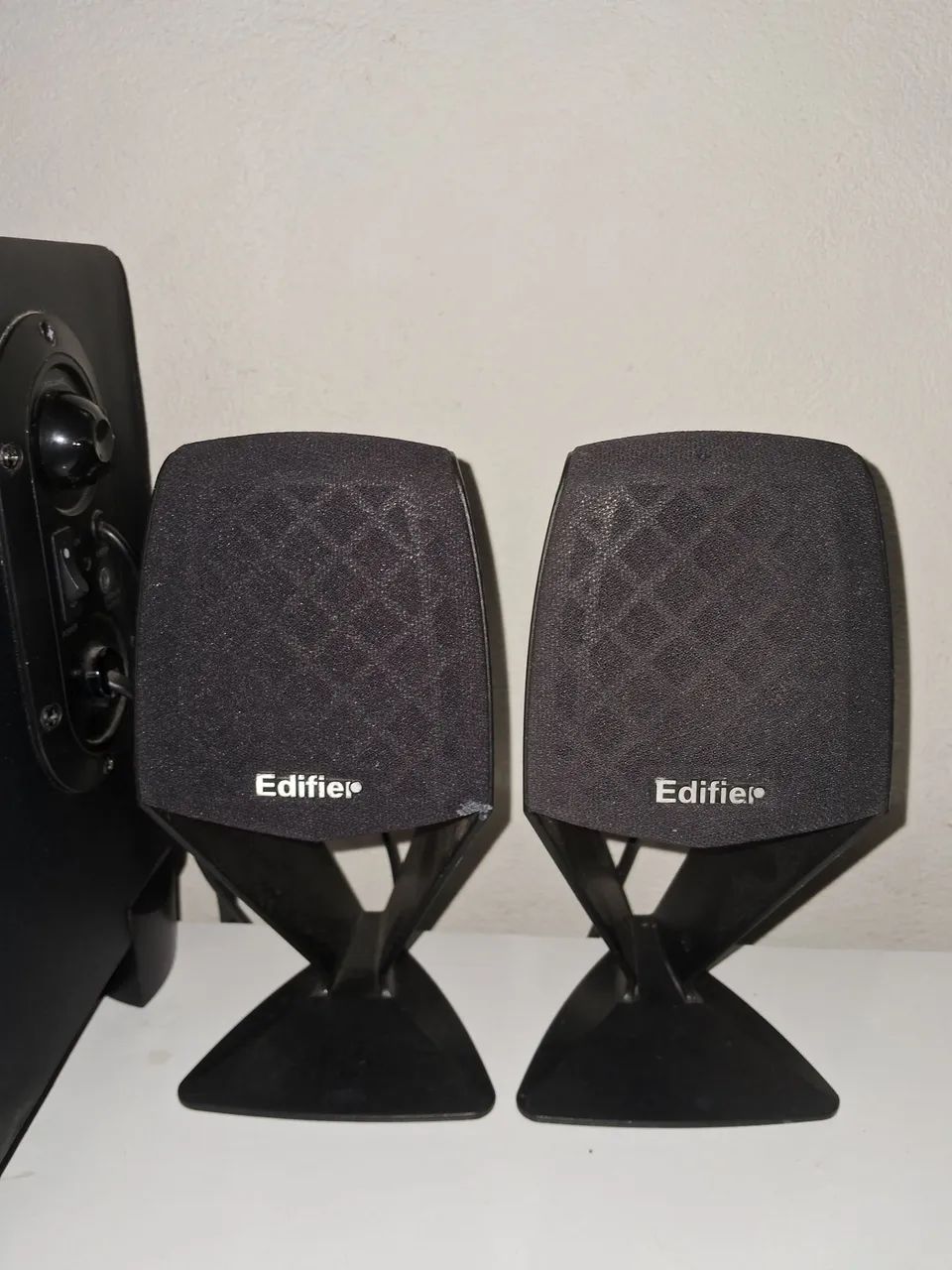 Caixa de Som Edifier X100 2.1 com Subwoofer - Foto 2
