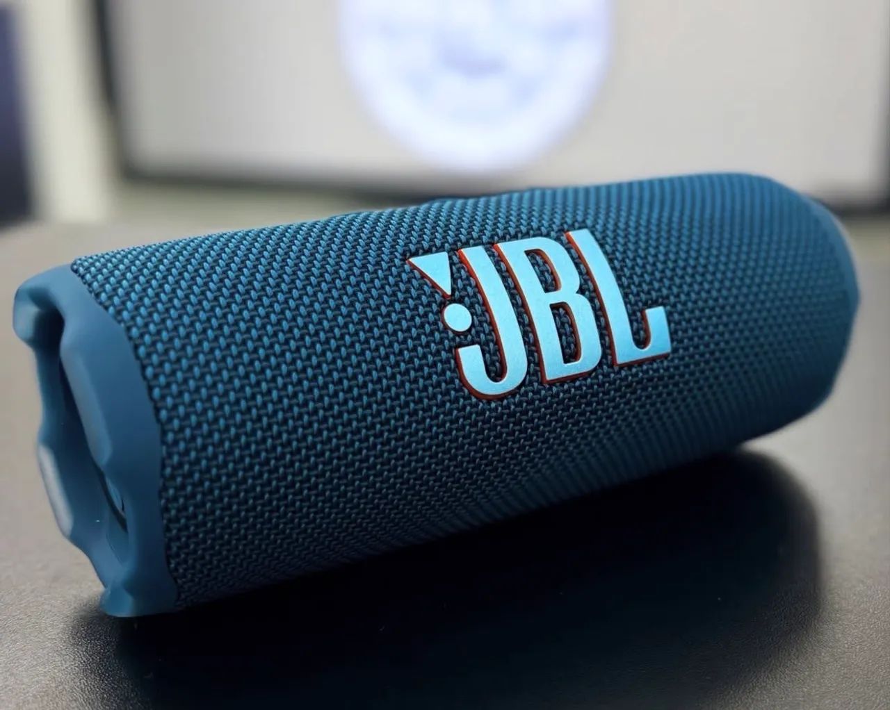 JBL Flip 7 Azul e Preto Nova Lacrada  - Foto 4