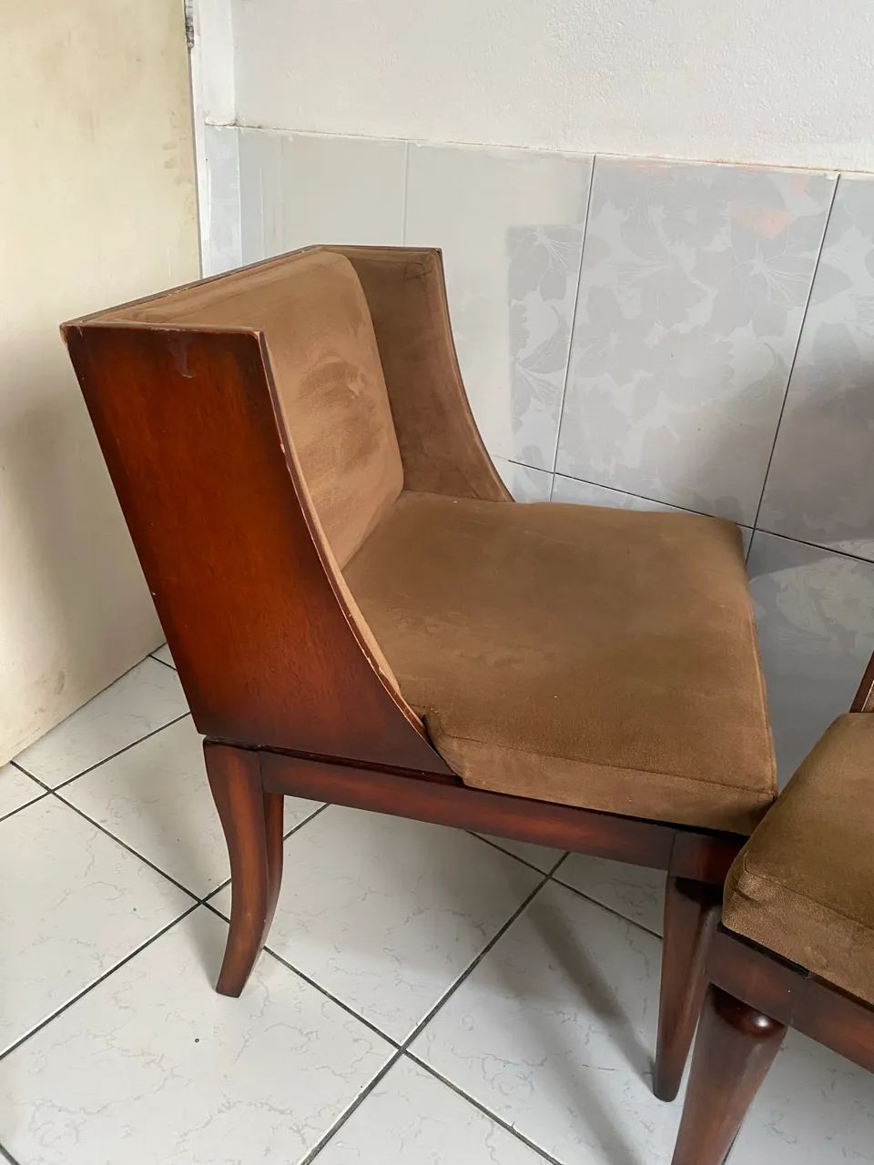 Poltronas em madeira  - Foto 3