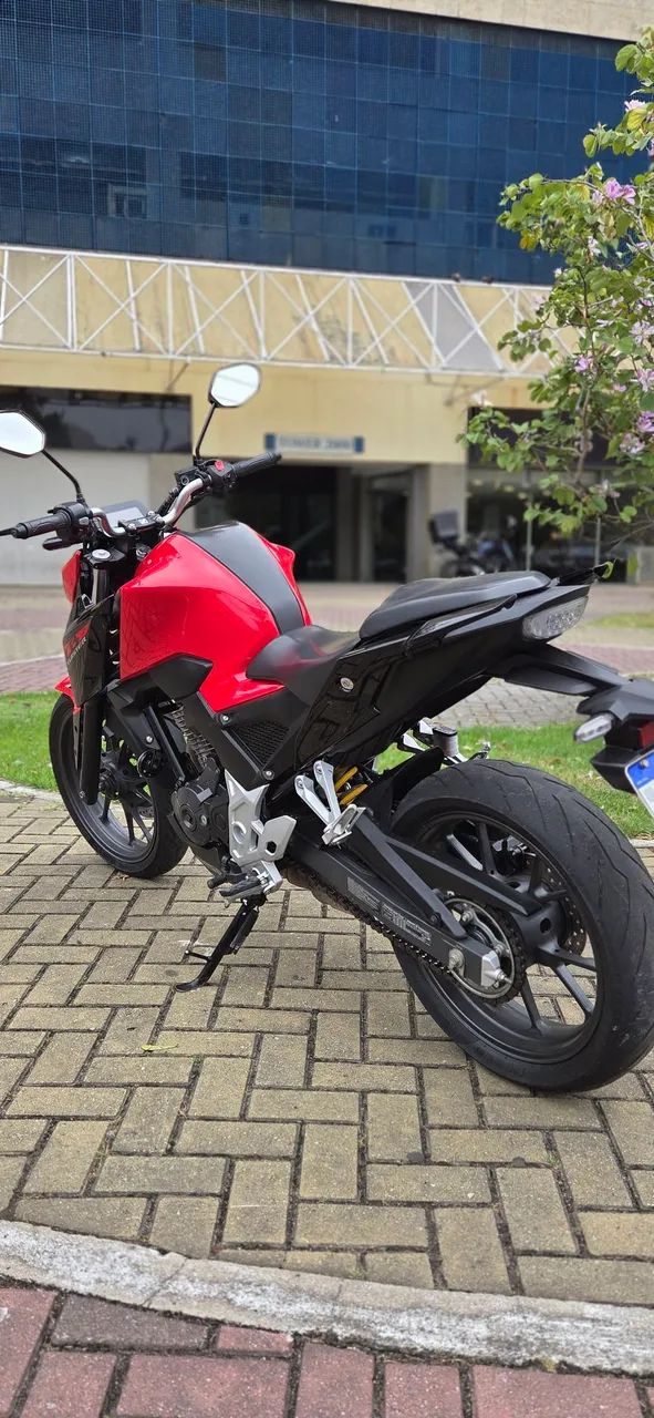 CB 300 F Twister - 2026 OK - Foto 4