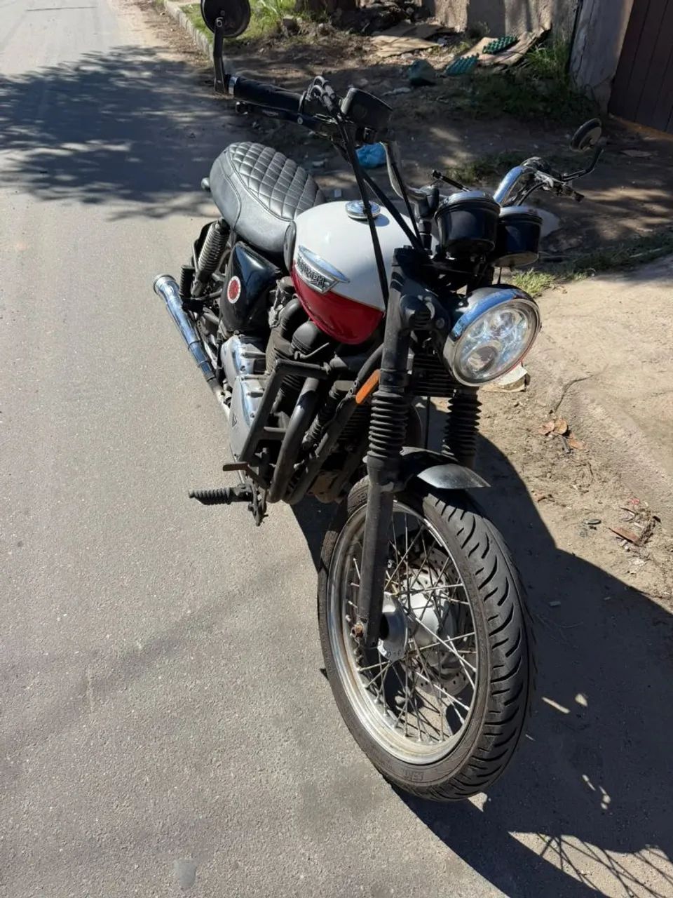 Triumph Bonevile T100 Customizada - Foto 4