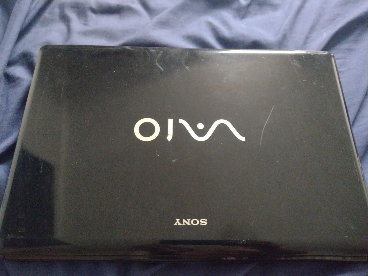 Vendo notebook vaio, não liga - Foto 2