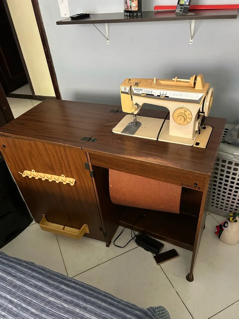 Máquina de costura  - Foto 3