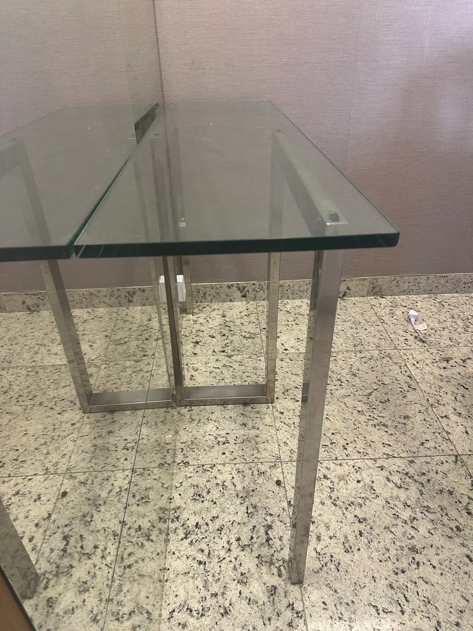 Kit mesa, aparador e mesinha