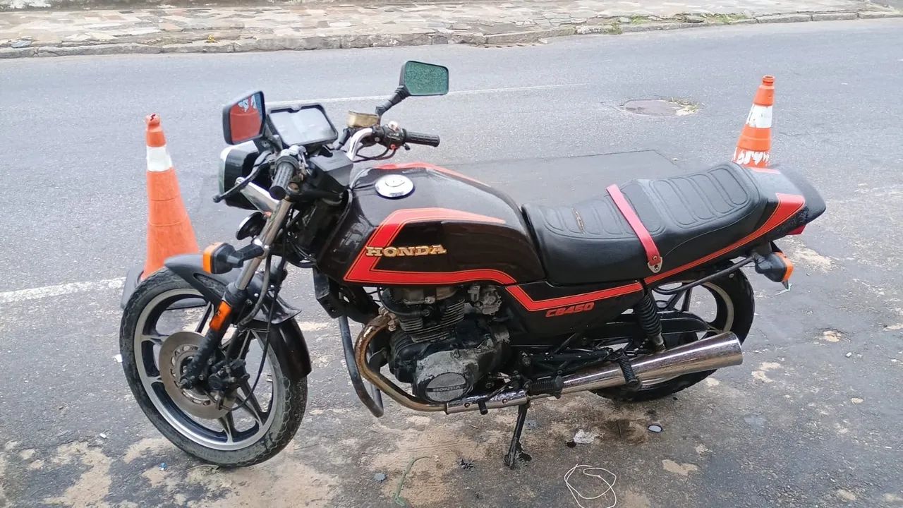 CB 450 