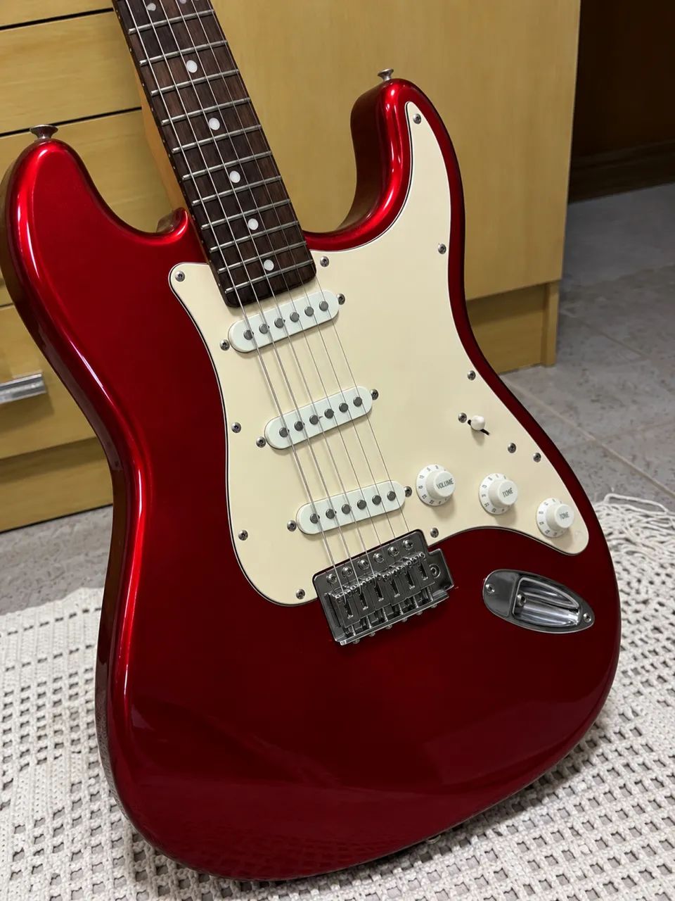 Guitarra  Stratocaster Dolphin 