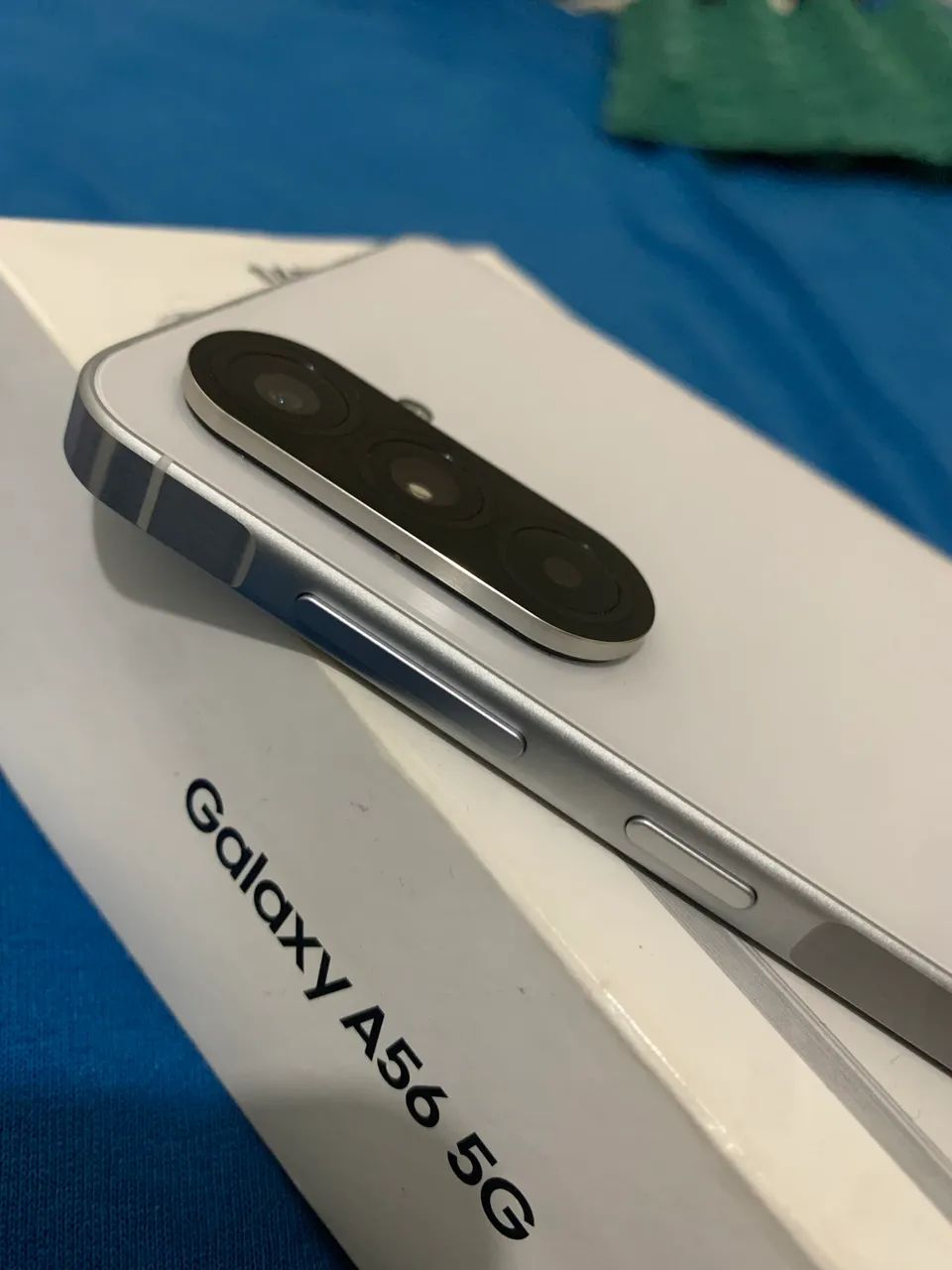  Samsung A56 Branco 256GB Celular  - Foto 2