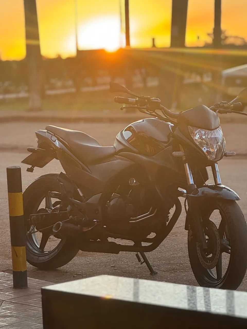 CB 300r