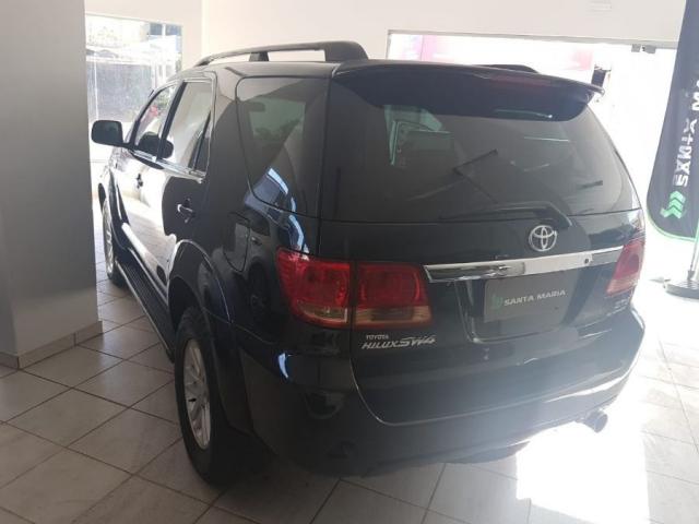 Toyota Hilux Sw4 SRV AUT. 4X4 - 05 LUG. 4P - Foto 4
