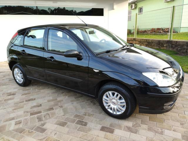 Focus 1.6 Completo - Foto 2