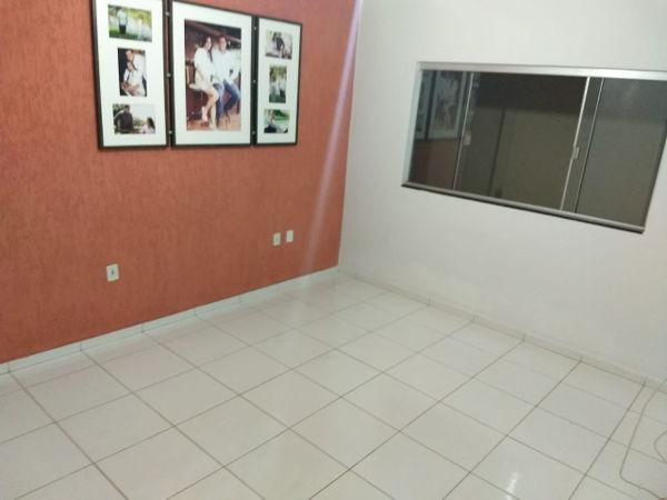 Casa com 3 quartos - Bairro Residencial Village Santa Rita I em Goiânia - Foto 12