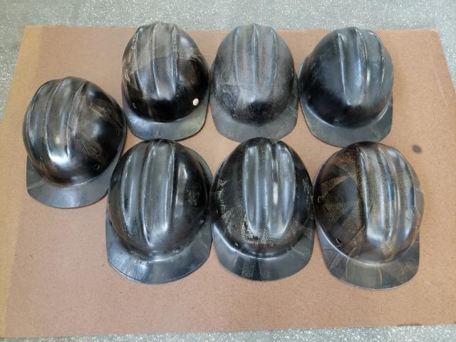 7 capacetes preto Mac Plastic sem carneira - Foto 2