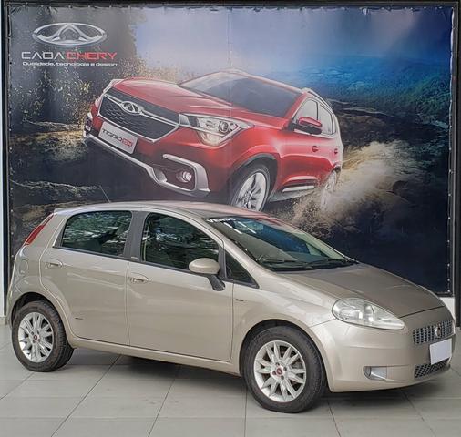 Fiat punto 1.8 essence 2011 Financio sem entrada - Foto 4