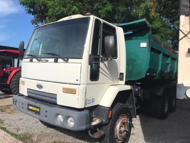 CARGO 2628 E 6x4 T 3-Eixos 2p diesel