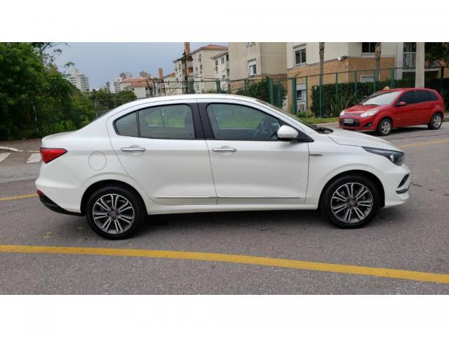 Fiat Cronos Precision - Foto 3