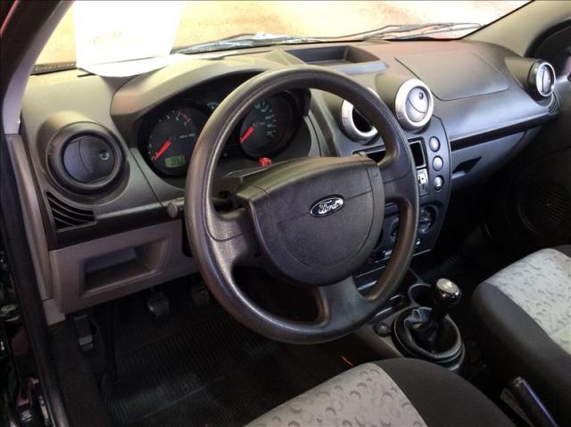Ford Fiesta 1.0 Mpi Hatch 8v - Foto 8