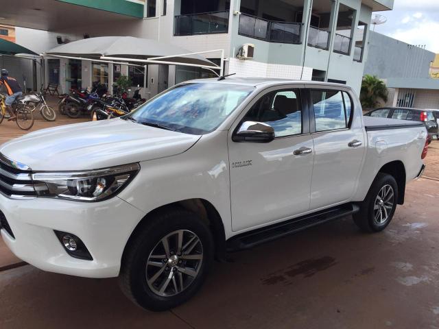 Hilux Srx 18/18 baixa quilometragem
