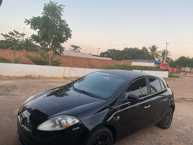 FIAT BRAVO 2012 QUITADO