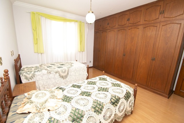 Casa com 4 dormitórios para alugar por R$ 4.800,00/mês - Centro - Cambé/PR