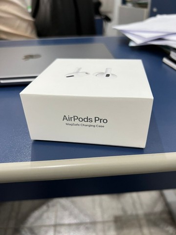 Airpods Pro Com Magsafe Charging Case