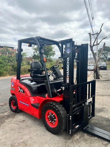 Empilhadeira Hangcha XR25|Diesel| torre Duplex - Foto 4