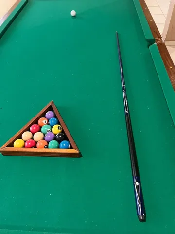 VGEBY Snooker Conjunto de tênis de mesa de bilhar, Snooker Billiards Taco  esportivo piscina 57,2 mm bola brilhante de resina preta equipamento  esportivo para lazer