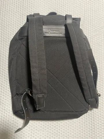 Mochila preta de couro - Foto 2