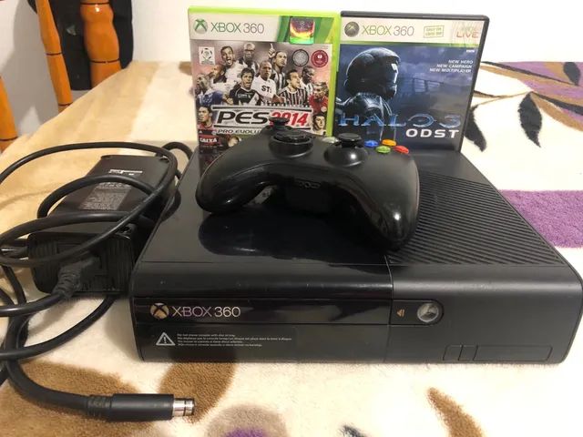 Xbox 360 Super Slim (Usado Semi novo)