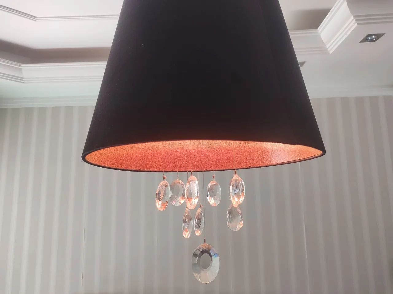 Lustre Moderno com Pingentes de Cristal