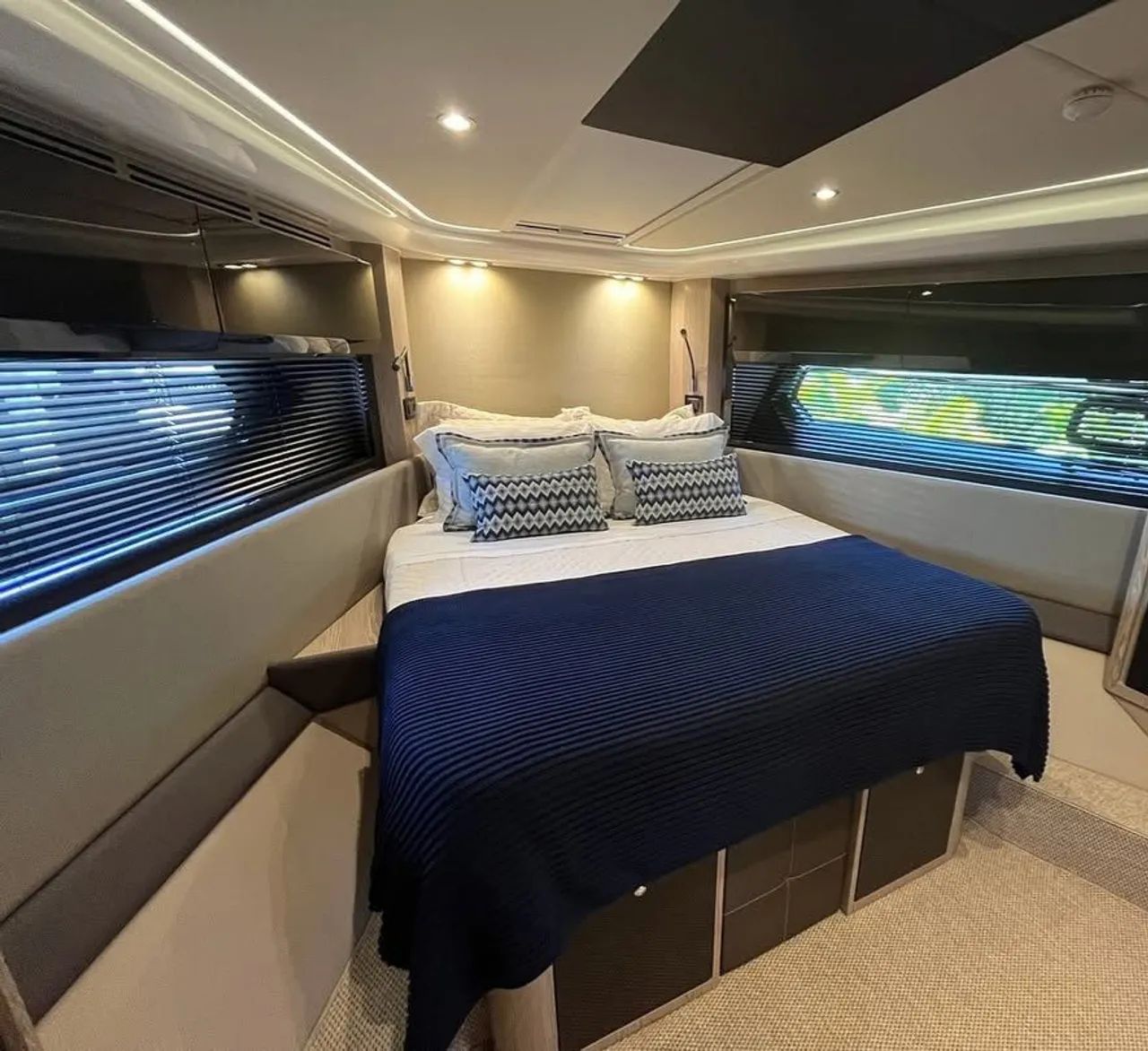 Azimut Atlantis 51 - 2023 x2 Volvo IPS 850 ñ Sessa Intermarine Phantom - Foto 7