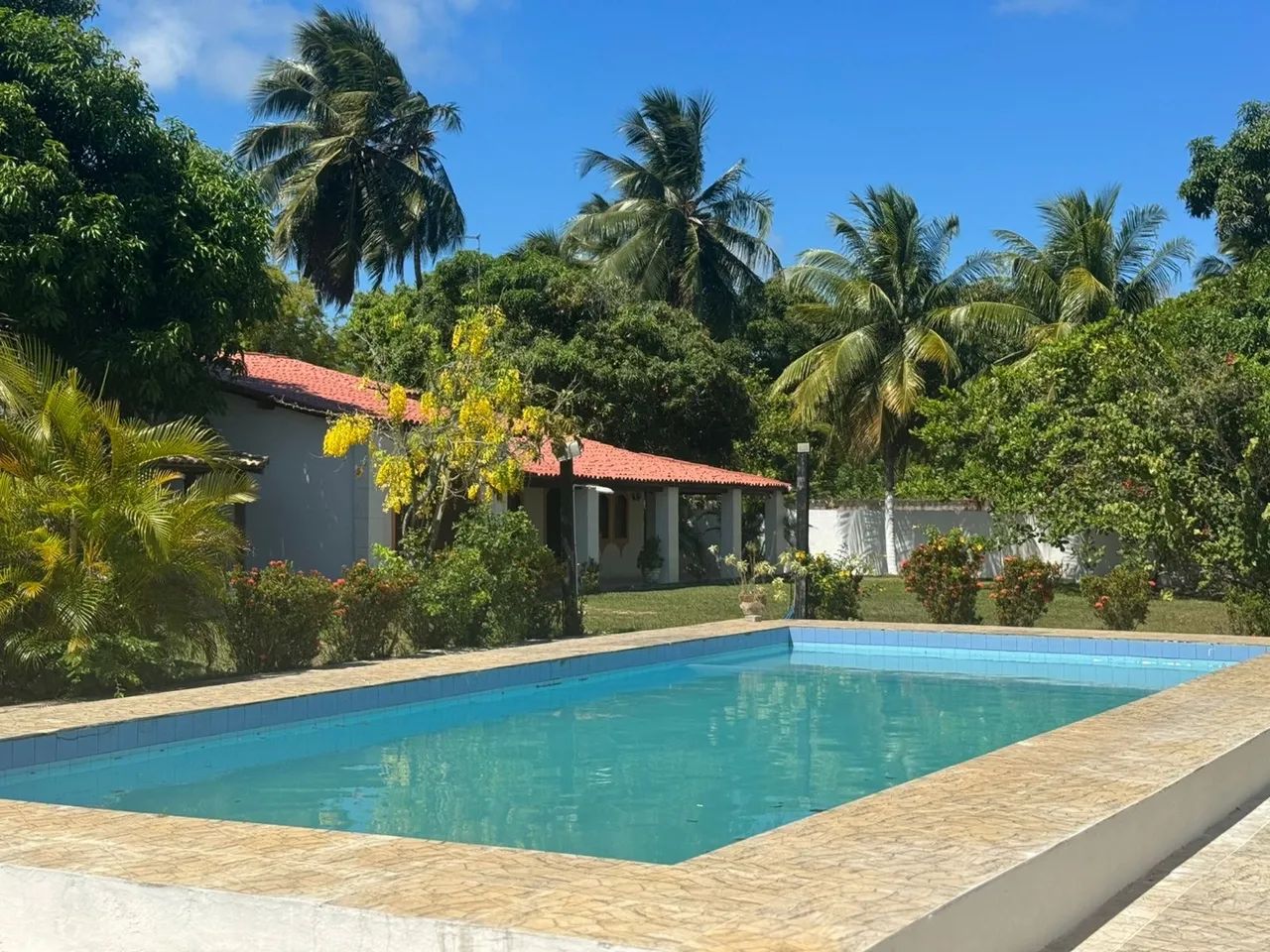 Casa em Jacuipe com Churrasqueira e Piscina
