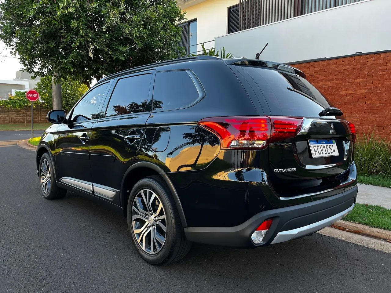 Mitsubishi Outlander 2.0 16V Aut. 2016 Impecável  - Foto 2