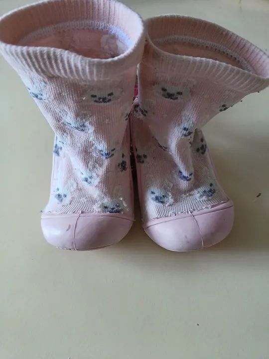 Chinelos Bebê Rosa com Detalhes de Ursinho