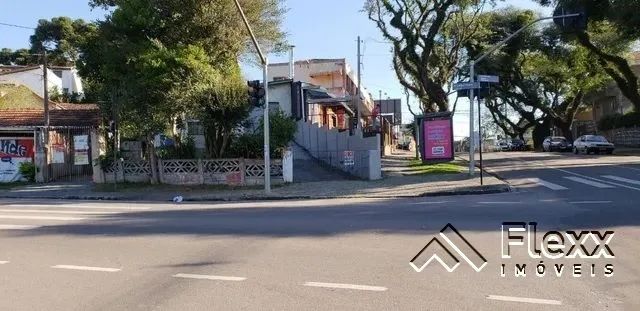 Terreno à venda, 357 m² por R$ 1.100.000,00 - Bigorrilho - Curitiba/PR
