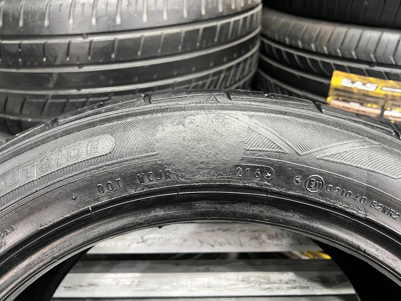 Par de Pneus 225/50/17 Falken Ziex ZE914 R$499,00 / Pneu 225/50R17