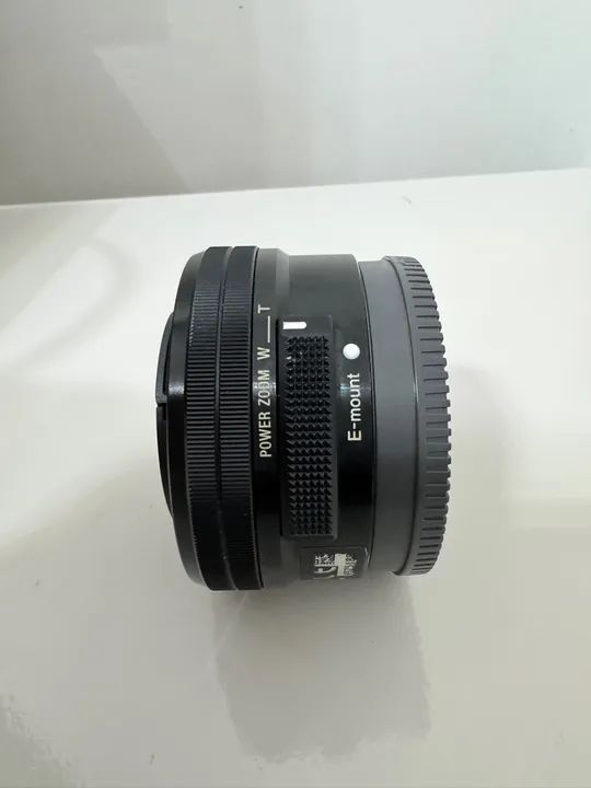 Lente Sony E 16-50mm f/3.5-5.6 OSS - Foto 2