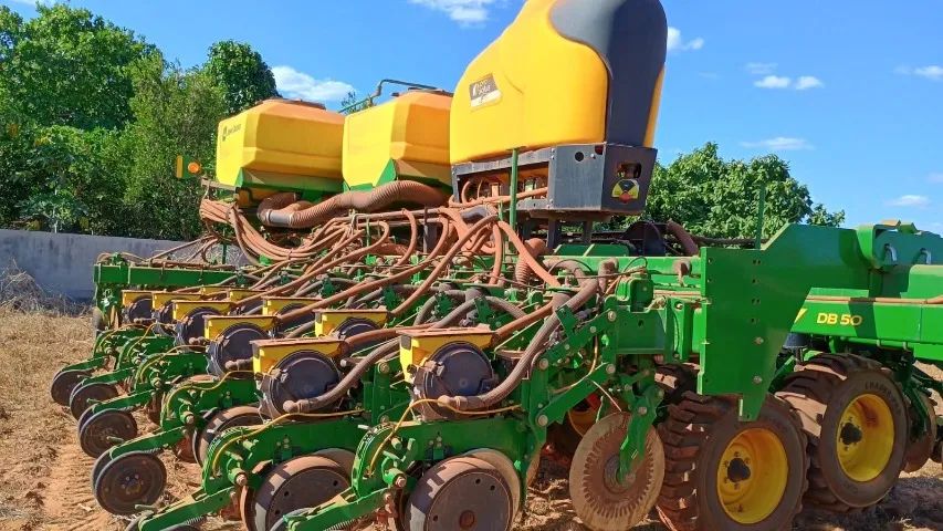 Plantadeira John Deere DB 50 ano 2024 - Foto 2