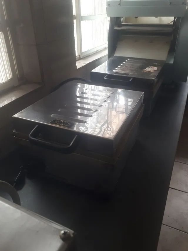 Crepeiras Profissionais 12 Cavidades Cada - Foto 2