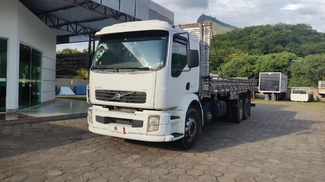 Volvo Vm 260 6x2 R, Ano 2010/2011, Coarroceria, Branco