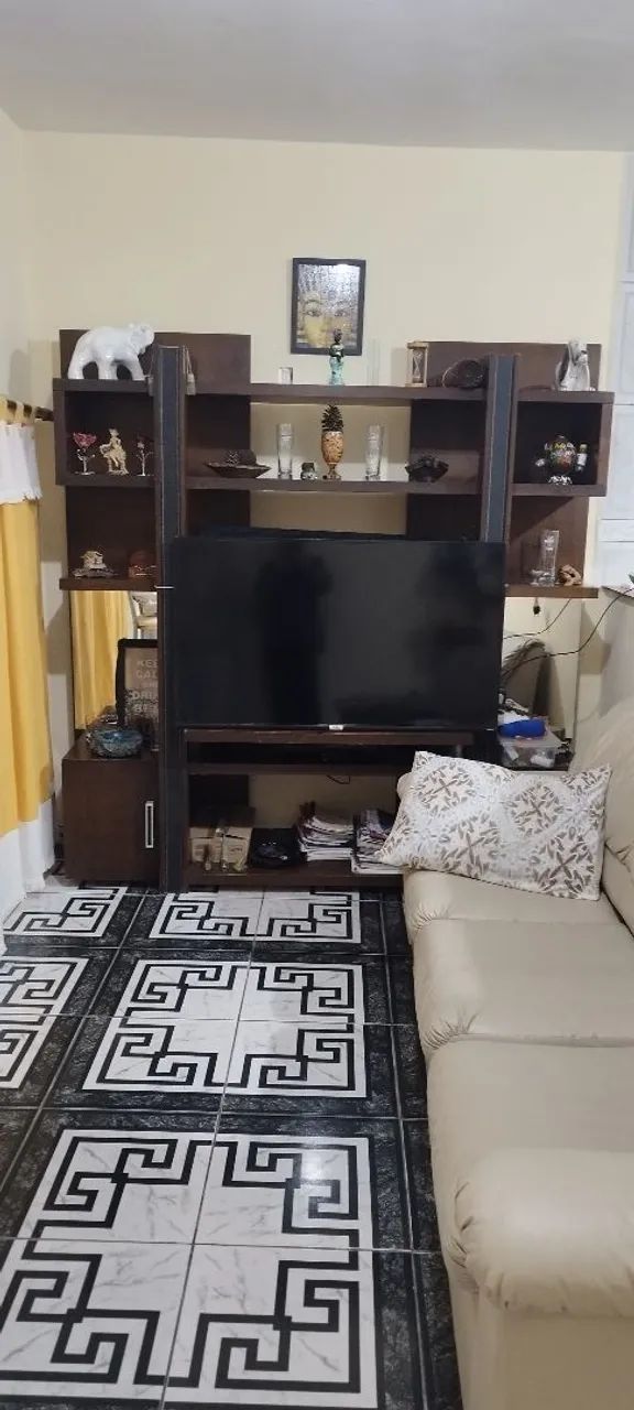Estante de madeira para sala com prateleiras e nichos - Foto 4
