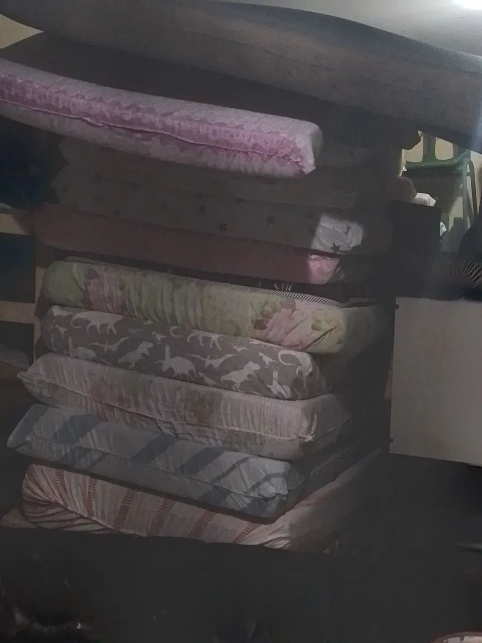 Colchão de solteiro   85$ cada unidade 