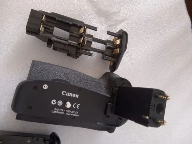 Canon Battery Grip Bg-E9 Câmera Dslr 60D - Foto 4