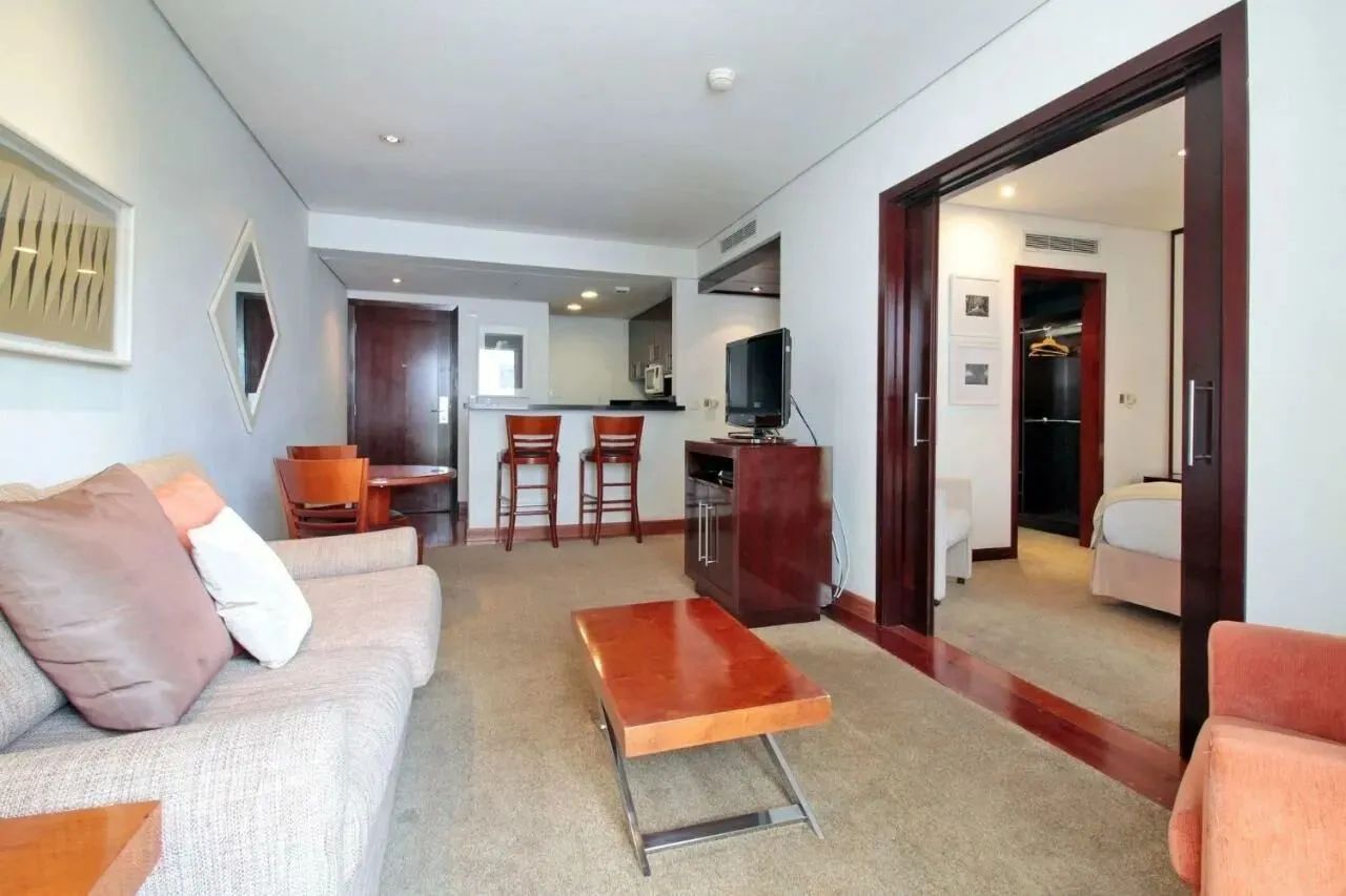 Rarus Flats - Flat para venda - Edifício Etoile George V Itaim