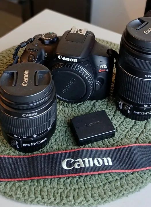 Kit Cânon Rabel t6 com 2 lentes, cases,  câmera e mochila - Foto 2